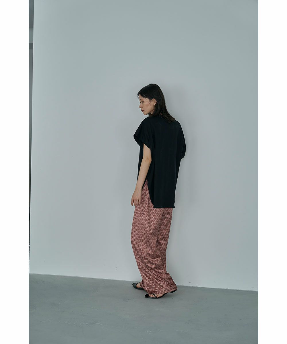 【SALE】ASYMMETRY SLEEVE TEE