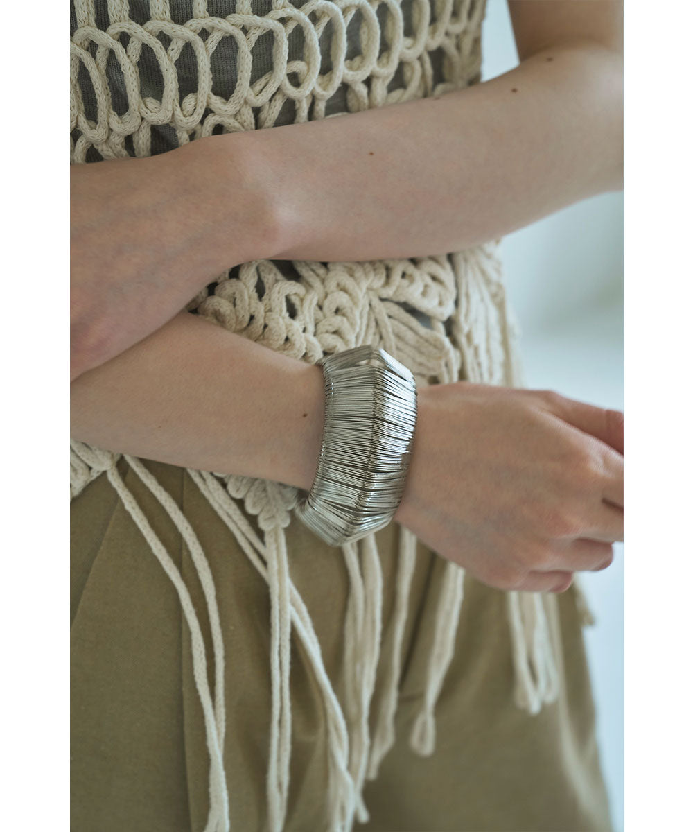 SLIM LINE BANGLE
