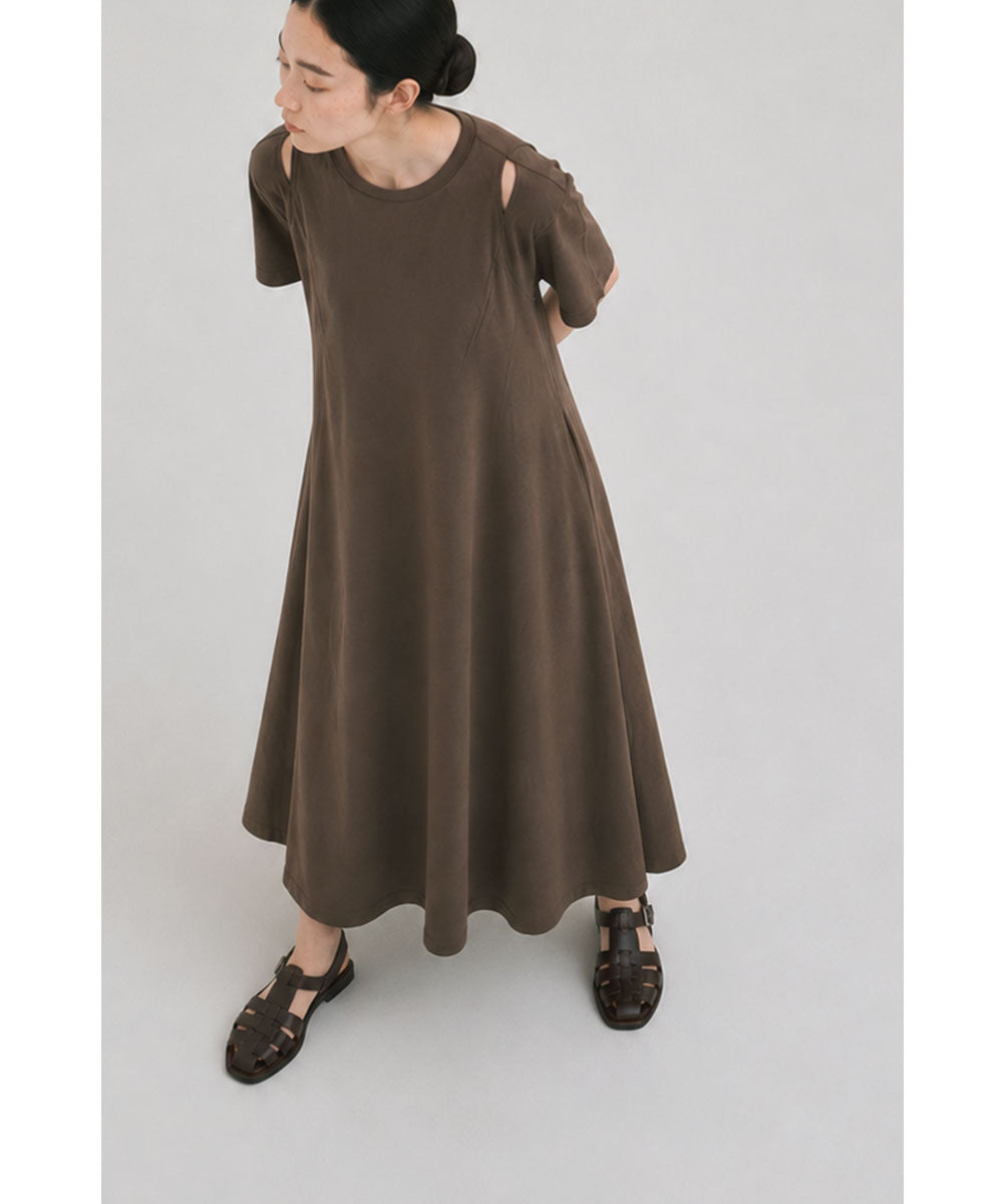 【SALE】SHOULDER SLIT HALF SLEEVE DRESS