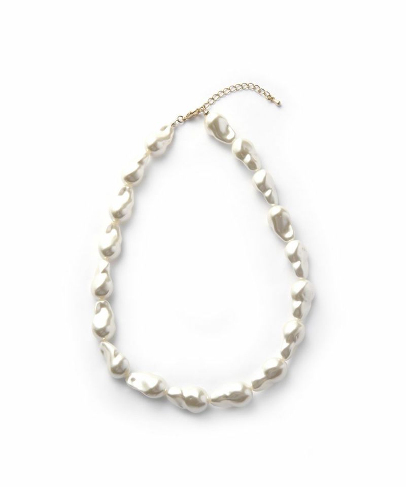 BAROQUE PEARL NECKLACE