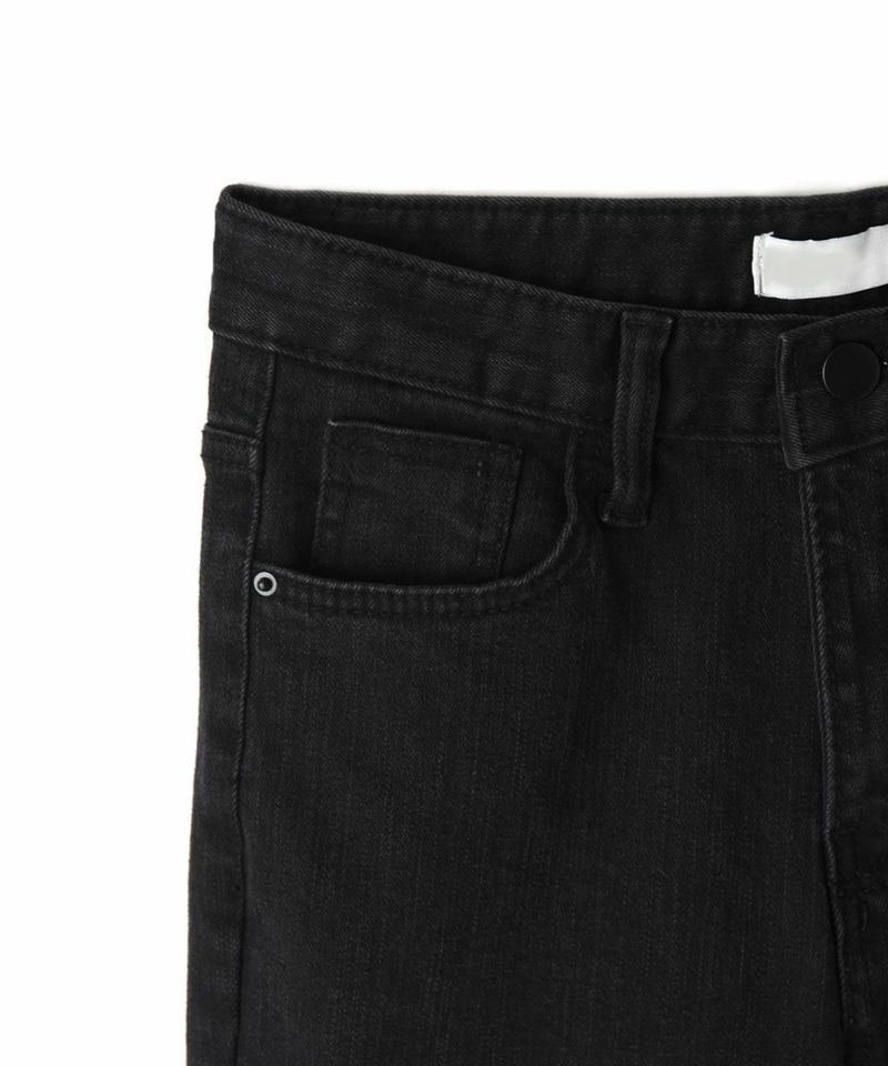 STRETCH BLACK DENIM