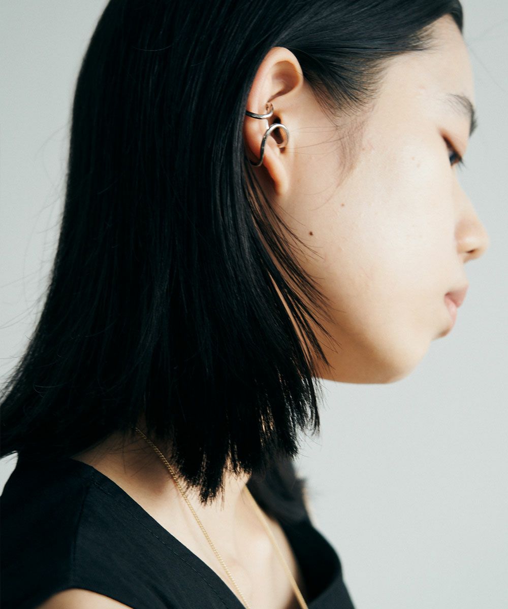 【SALE】[NICKEL FREE]DOUBLE STRAND EARCUFF