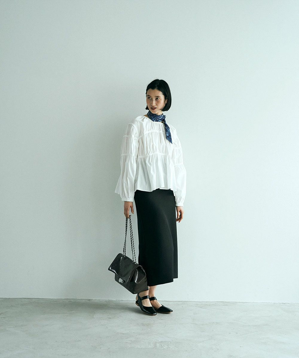 MONOTONE GATHER BLOUSE