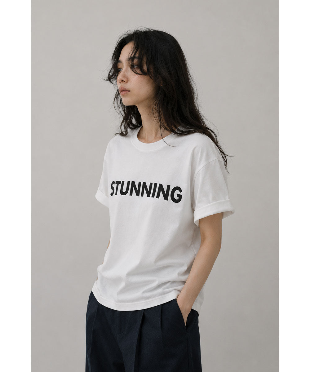 STUNNING TEE