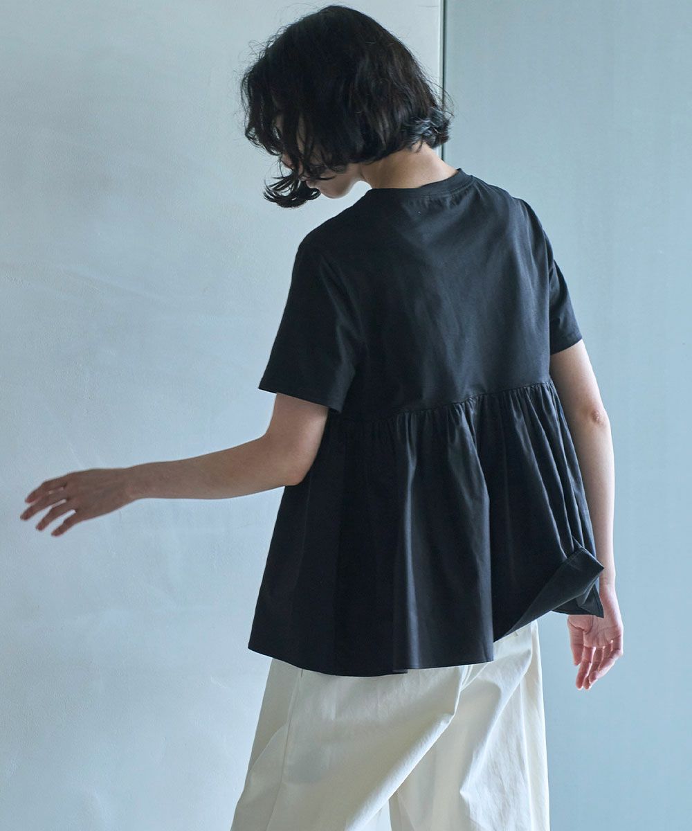 OTONA SWITCHING HALF PEPLUM TEE