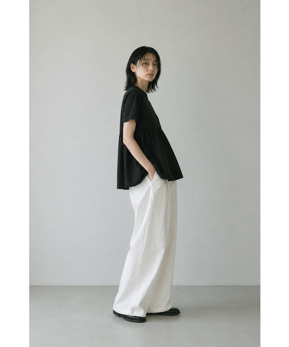 OTONA SWITCHING HALF PEPLUM TEE