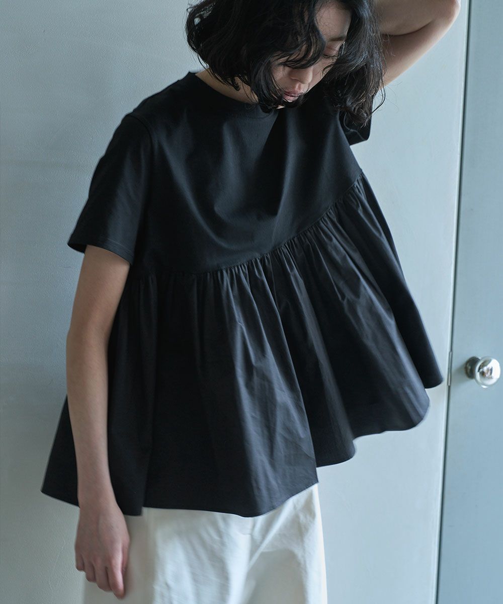 OTONA SWITCHING HALF PEPLUM TEE