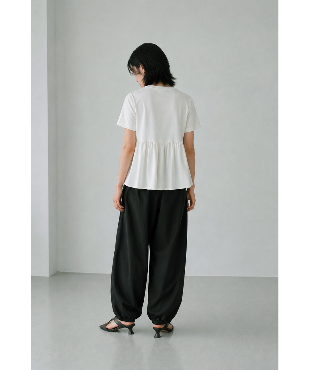 OTONA SWITCHING HALF PEPLUM TEE